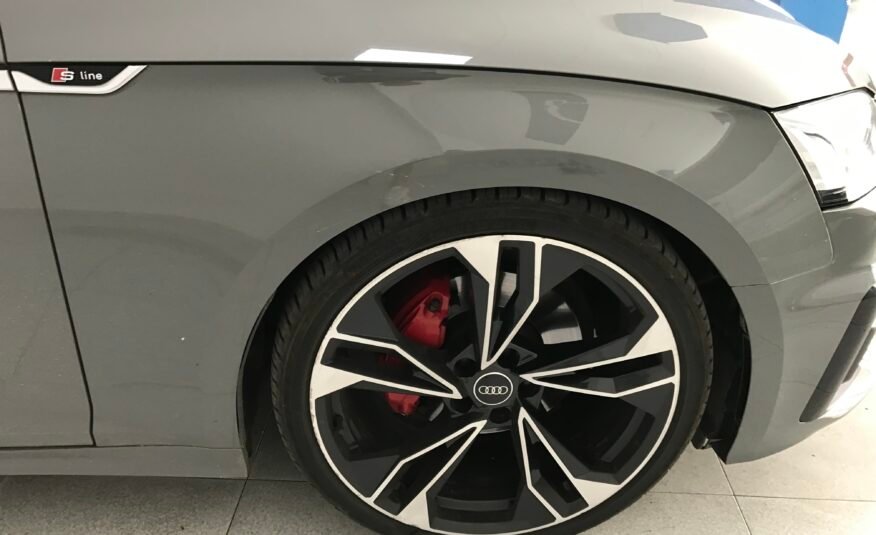 AUDI A5 2.0 tdi black edición 190cv